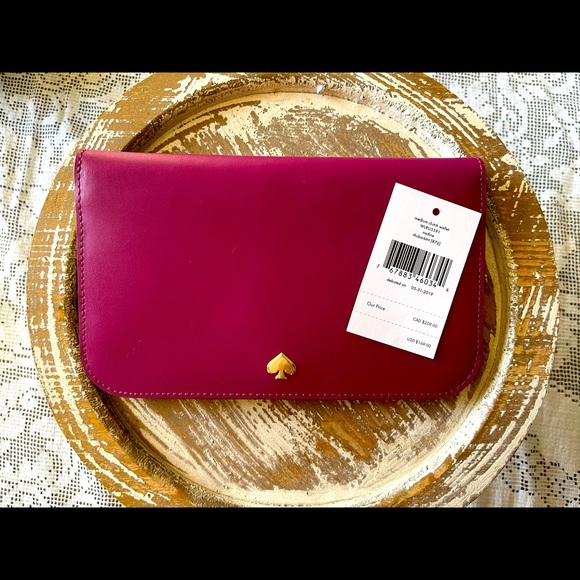 Kate Spade Wallet - Picture 1 of 4